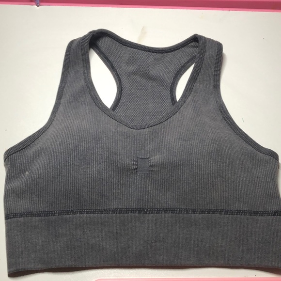 vibrant vixen Other - NWT Gray ribbed texture  sports bra